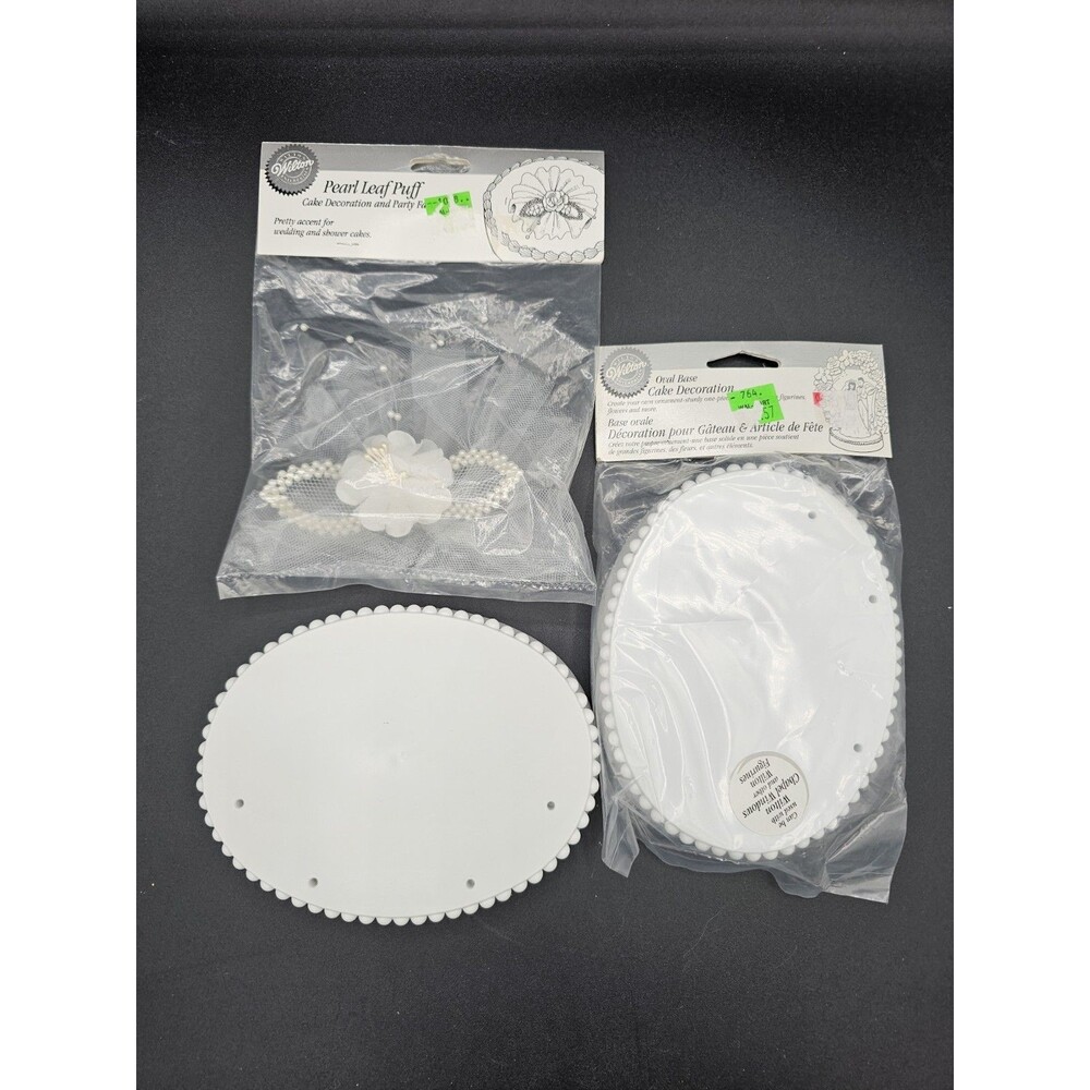 Wilton 2 Small Oval Bases Cake Decoration & Pearl Leaf Puff Wedding Shower